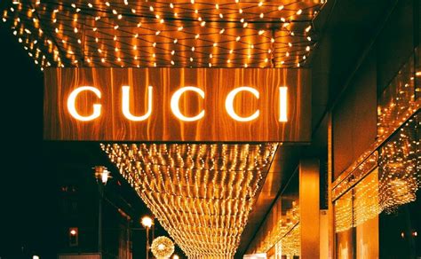 sconto dipendenti gucci onlne|Gucci S.p.A. .